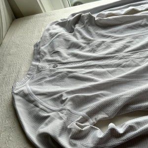 White Swiftly Tech Long Sleeve Lululemon Top